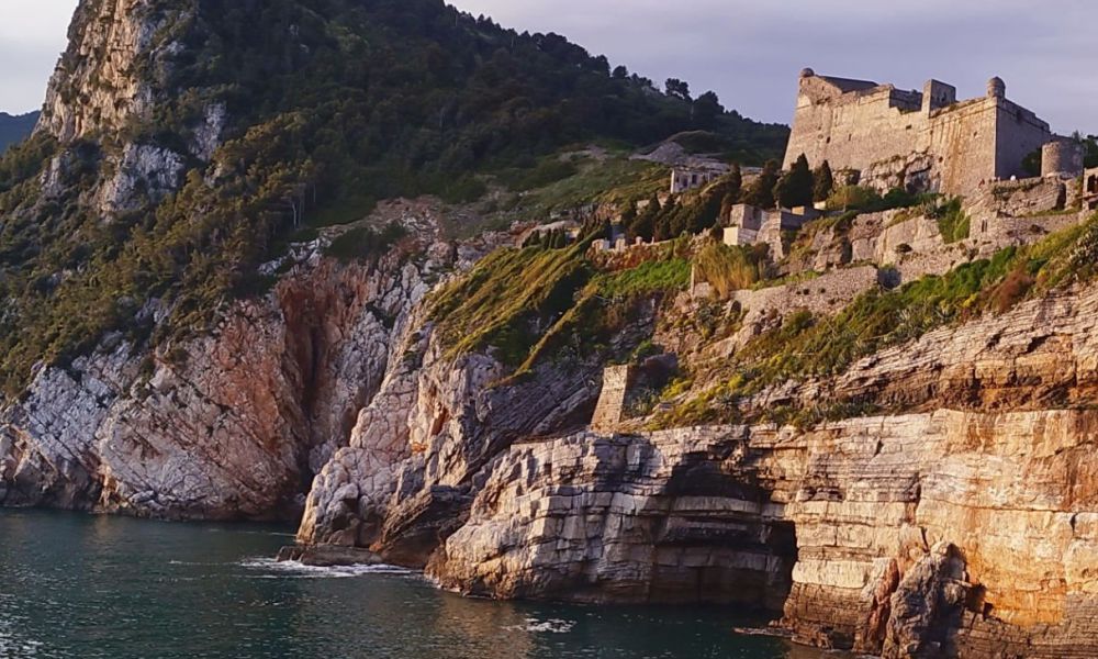 Il servizio Destination Wedding Portovenere comprende