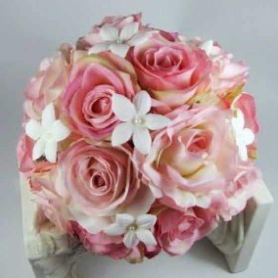 bouquet tema matrimonio in rosa