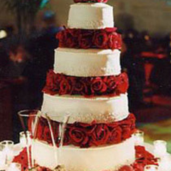 torta matrimonio tema matrimonio in rosso
