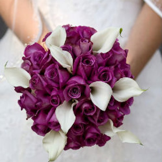 bouquet per tema matrimonio viola