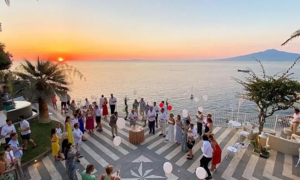 Ricerca e selezione location matrimoni Napoli sul mare